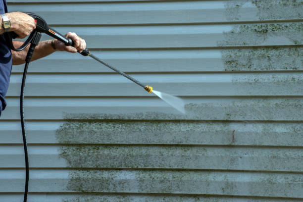 Best Animal Enclosure Cleaning  in Winter Haven, FL